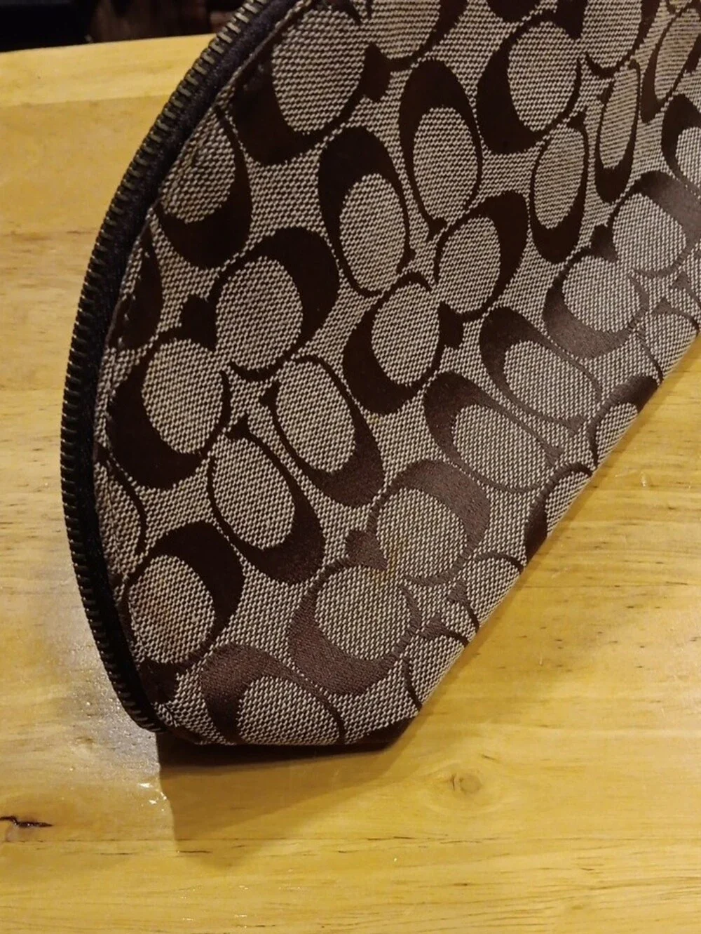 Authentic COACH Signature Canvas Cosmetic Case Makeup Travel Bag